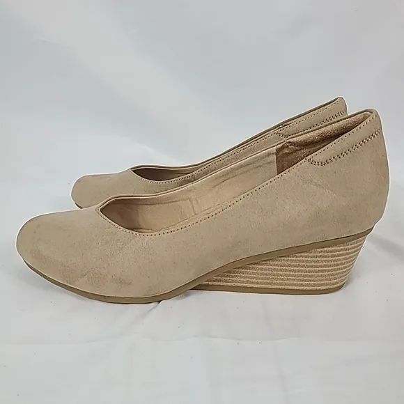 NEW  Dr Scholls Women's Be Ready Toasted Taupe Pumps Shoes Sz 11M NIB