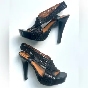 New DVF Elegant Black Zoe Laser Cut Women's Platform Heels, size 6