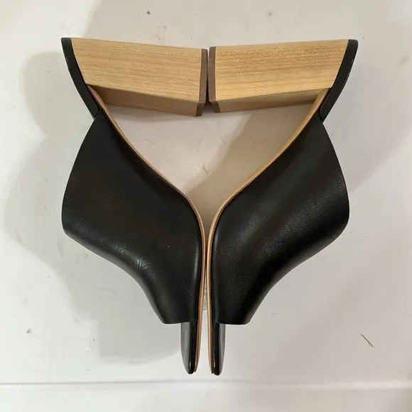 New in box Botkier Ross Block Wooden Heel Black Leather Mule Sandals Size 10