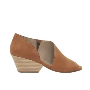 New in Box Eileen Fisher Fig Sandals Size 7.5