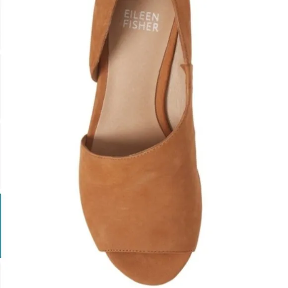 New in Box Eileen Fisher Fig Sandals Size 7.5