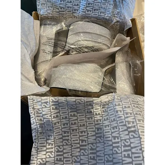 New in Box Steve Madden Charlize double platform shoes in crystal