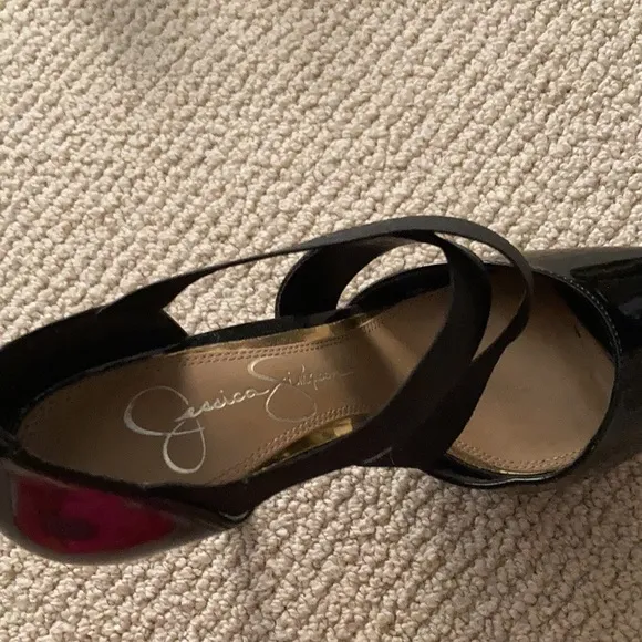 NEW Jessica Simpson Stiletto High Heels Black Platinum Strappy Elastic 8 NWOB