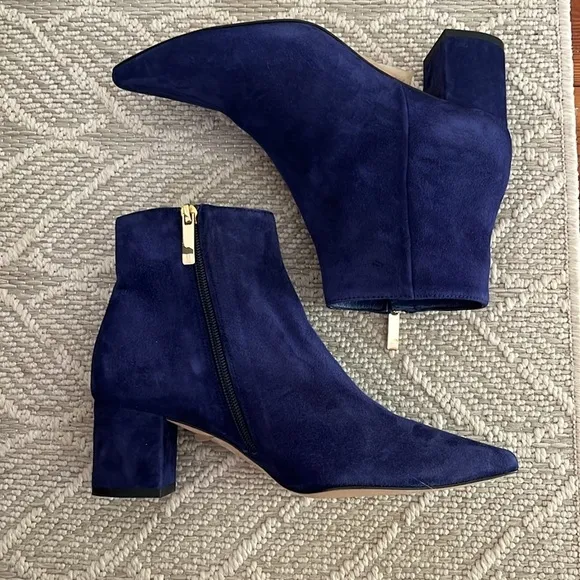 New. L’Agence Jeanne Suede Block Heel Ankle Booties in Midnight Blue Size 38