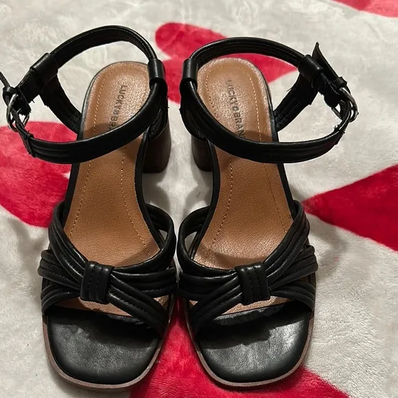 New Lucky BrandWomen's Jolenne Adjustable Strap Block-Heel Sandals