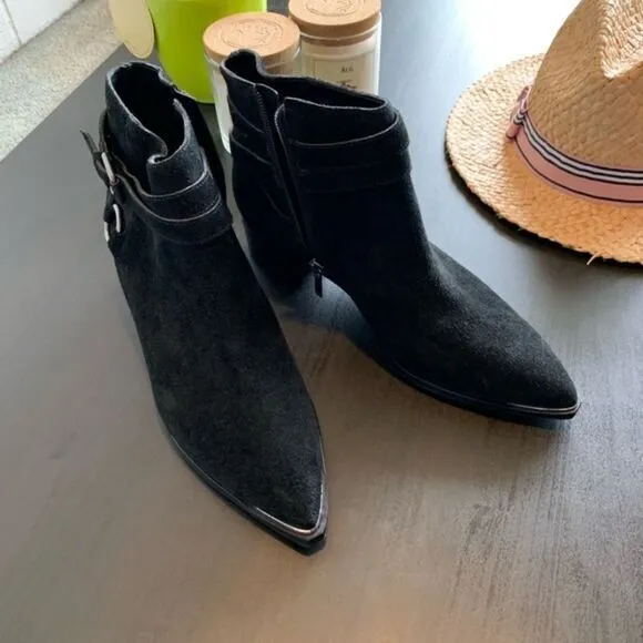 NEW Marc Fisher LTD Yatina‎ Black Suede Ankle Boots