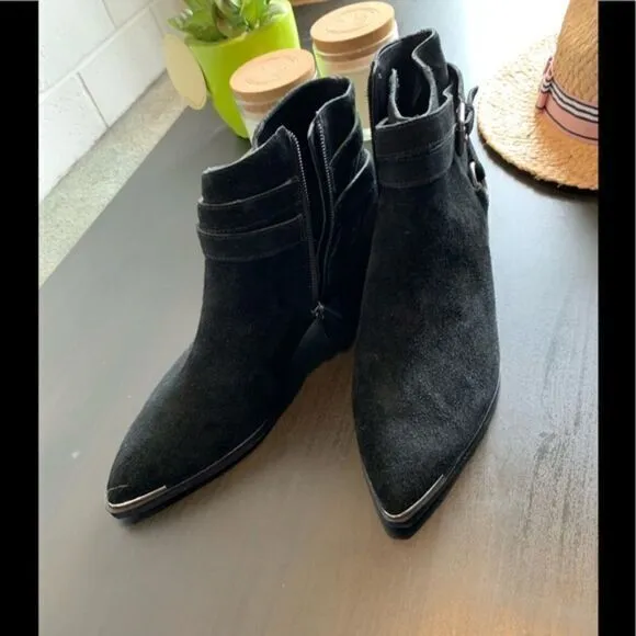 NEW Marc Fisher LTD Yatina‎ Black Suede Ankle Boots