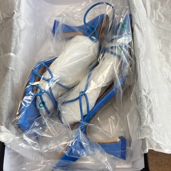 New MIISTA Sally Thin Straps Square Toe Sculptural Heel Sandals in Blue Size 36
