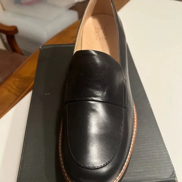 NEW Naturalizer Women's Black Leather Darry Platform Loafer Size 12W
