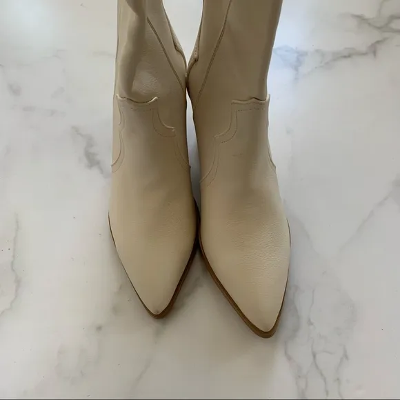 New Princess Polly Billini Novena faux leather white cowboy boots Size 10