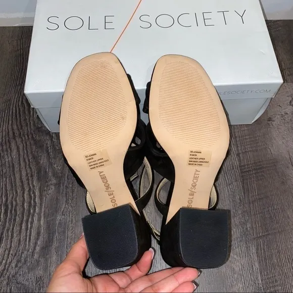 𝅺New Sole Society Joanan Sandals - Black