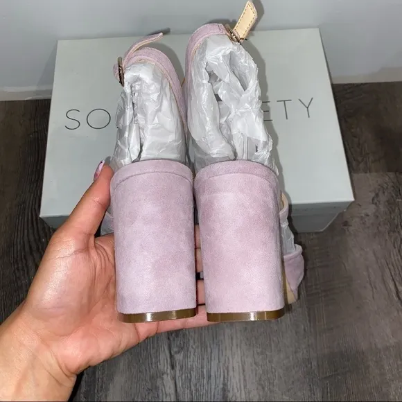 𝅺New Sole Society Joanan Sandals Pastel Lavender