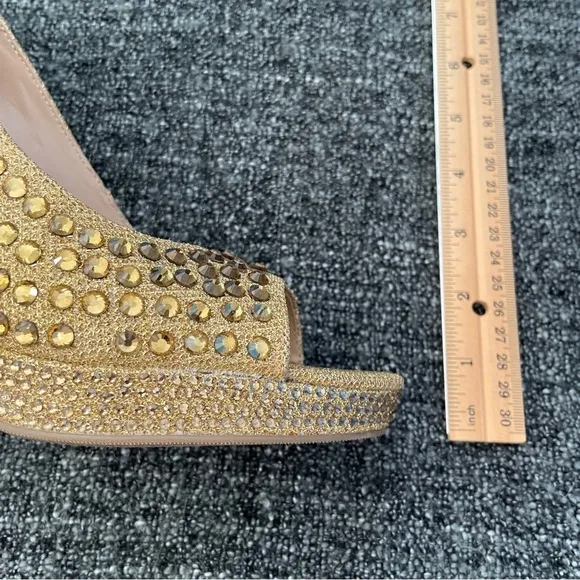 NEW Thalia Sodi Landon Pumps Gold Lurex Embellished Platform Women’s Size 8.5
