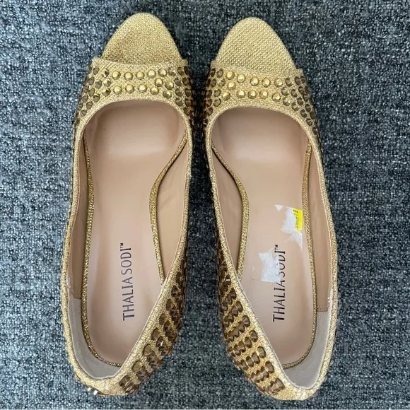 NEW Thalia Sodi Landon Pumps Gold Lurex Embellished Platform Women’s Size 8.5