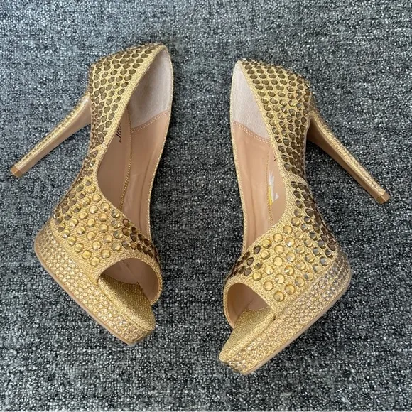 NEW Thalia Sodi Landon Pumps Gold Lurex Embellished Platform Women’s Size 8.5