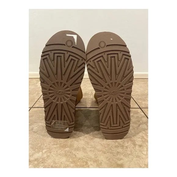 New UGG Classic Dipper Platform ZipBoots Shoes Chestnut Brown Women's