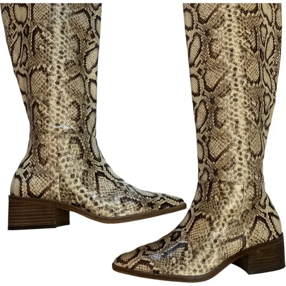 New Vince Camuto BeaAnna Leather Cream Brown Snakeskin Pattern Knee High Boots