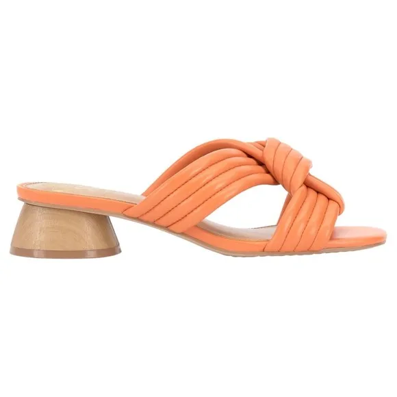 New! Vince Camuto Lomala Knotted Leather Dress Sandal Apricot Crush size 6.5