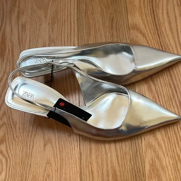 New! Zara SZ EU-41, Silver Women's kitten heel sling back shoes .