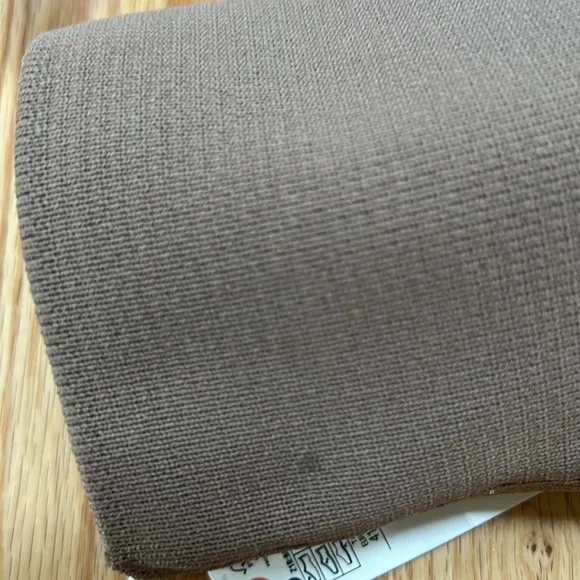 New! Zara woman’s 10 tan knit fabric stretchy block heel boots.