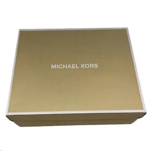 🌟NEW🌟Michael Kors🌟 Silver Glitter Sandals