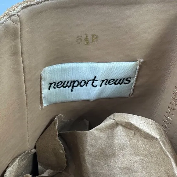 Newport News Vtg Suede Leather Knee High Camel Tan Heel Boots