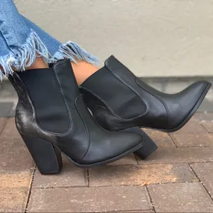 NIB Black Distressed Leather Block Heel Ankle Boot