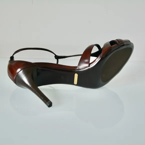 NIB BURBERRY BRIDLE POLISHED DUNSTALL SANDALS