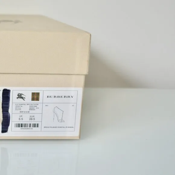 NIB BURBERRY BRIDLE POLISHED DUNSTALL SANDALS