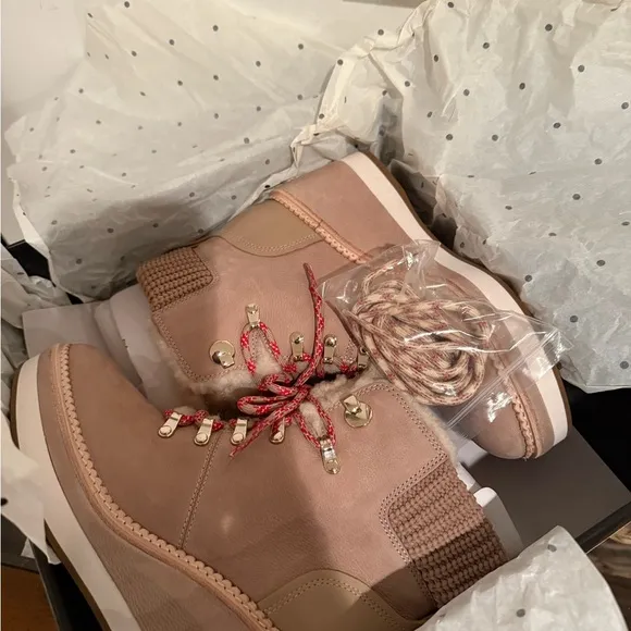 NIB Kate ♠️ Willow Suede Bootie