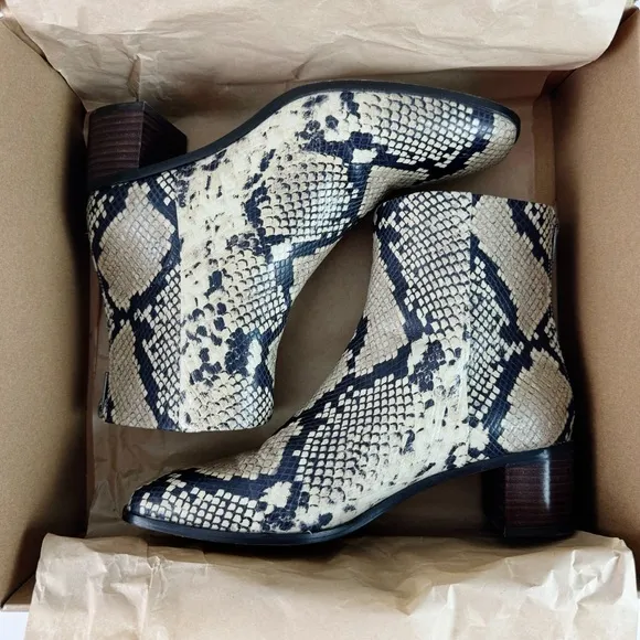 NIB Madewell Essex Ankle Boot Snakeskin Stamped Leather Size 8.5