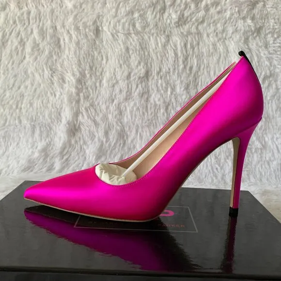 NIB SJP by Sarah Jessica Parker Fawn Satin Pumps EU 39 US 8.5 Pink Candy 100mm