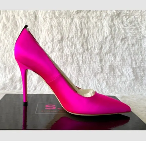 NIB SJP by Sarah Jessica Parker Fawn Satin Pumps EU 39 US 8.5 Pink Candy 100mm
