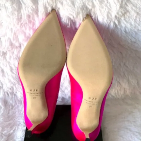 NIB SJP by Sarah Jessica Parker Fawn Satin Pumps EU 39 US 8.5 Pink Candy 100mm