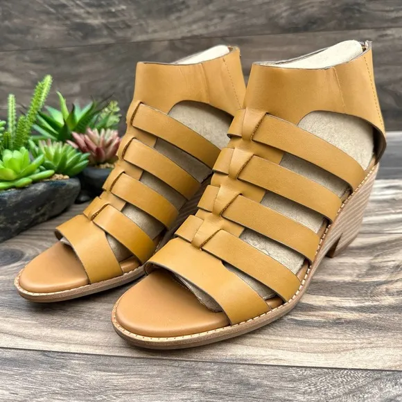 NIB Sofft Sunny 9M 40 Gladiator Caged Wedge Leather Sandals Luggage Tan