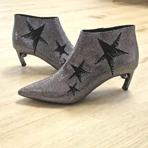 Nicholas Kirkwood Ankle Boot Shoes Gunmetal Pearl Heel Signature Silver Stars