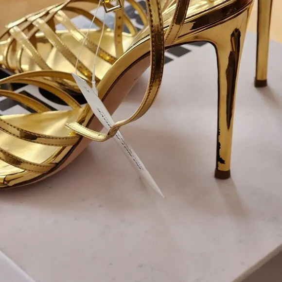 Nicolo Beretta gold patent leather sandals Sz 40