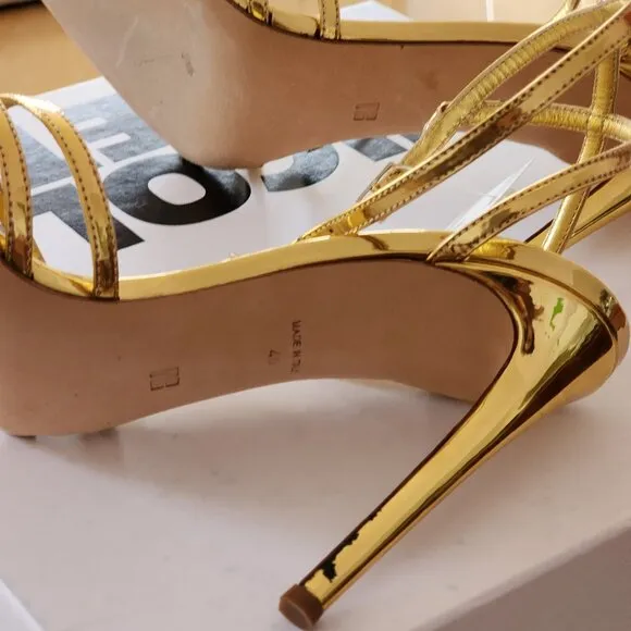 Nicolo Beretta gold patent leather sandals Sz 40