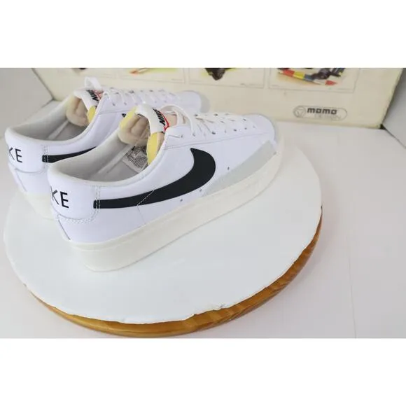 Nike Blazer Low Platform Shoes DJ0292-101 Size 11 Women's White / Black