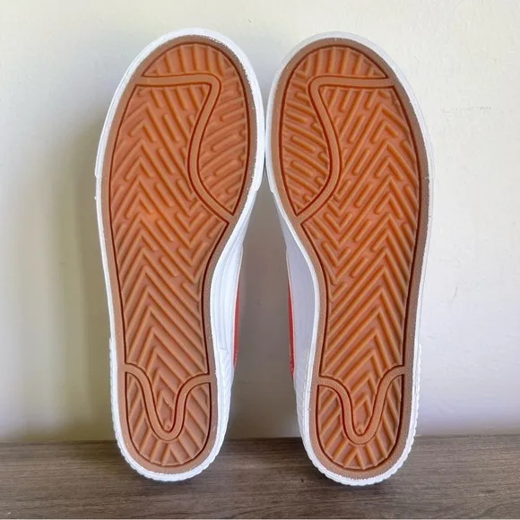 Nike Court Legacy Lift Women's Platform Shoe Size 8 SKU#24792