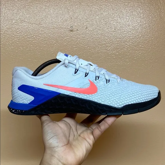 Nike Metcon 4 “Flash Crimson Blue”