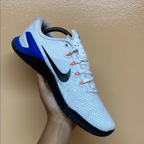 Nike Metcon 4 “Flash Crimson Blue”