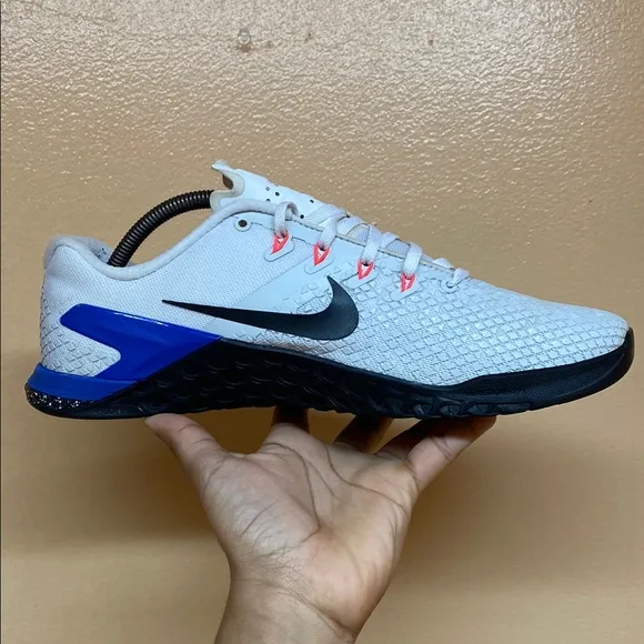 Nike Metcon 4 “Flash Crimson Blue”