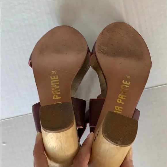 NINA PAYNE | Anthropologie Plum Star Heel Sandals