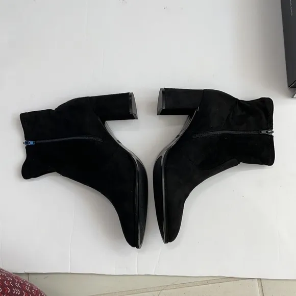 Nine West Luella black suede boots 9.5 W