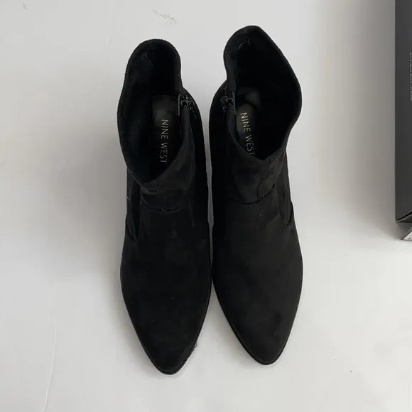 Nine West Luella black suede boots 9.5 W