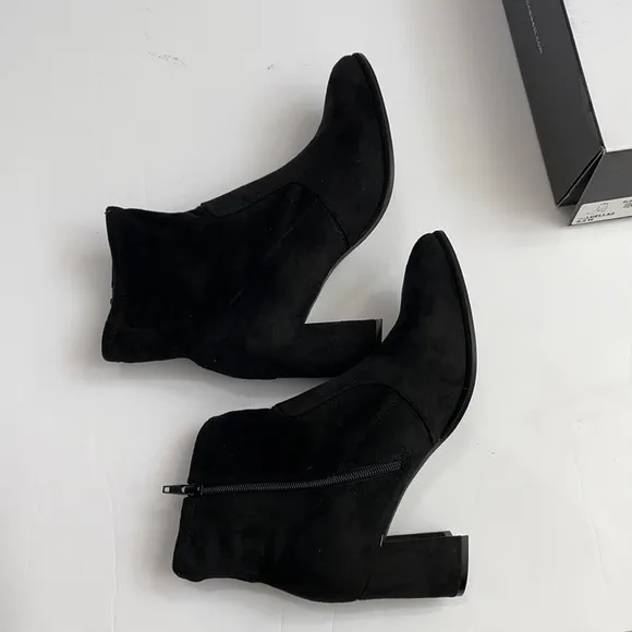Nine West Luella black suede boots 9.5 W
