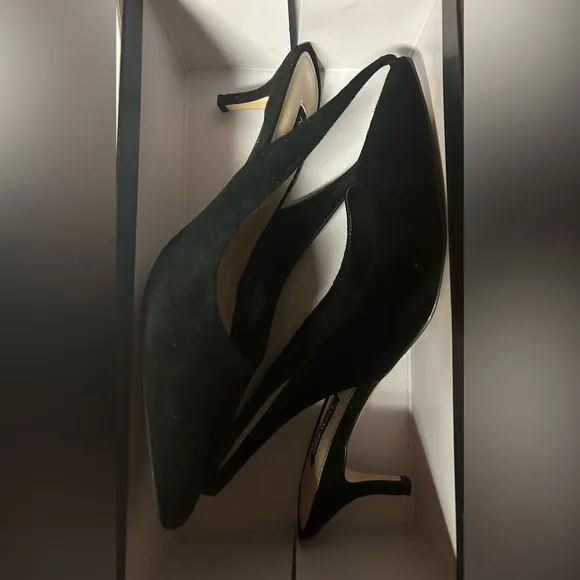 Nine West Nataly Woman’s Black Suede Kitten Heel Pointy Toe Shoes 8.5 NEW