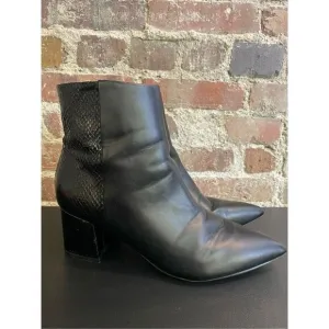 NINE WEST Pointed Toe Black Vegan Leather and Crocodile Skin Ankle Boots  Women’
