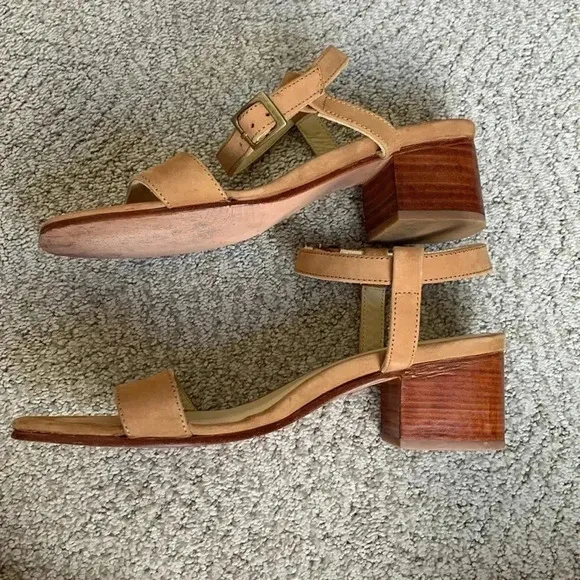 Nisolo tan suede block heel sandals size 8.5